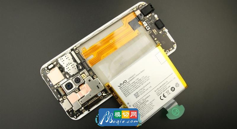 vivo Xplay6詳細拆解：這做工沒得噴