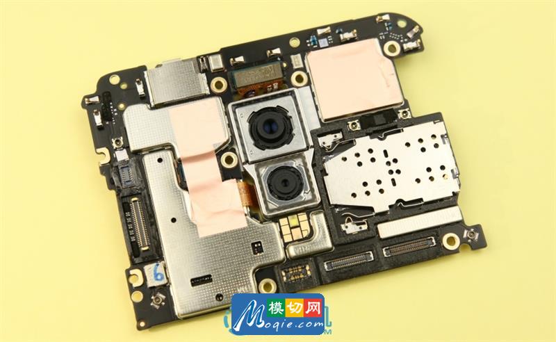 vivo Xplay6詳細拆解：這做工沒得噴