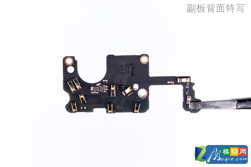 華為Mate 10 Pro首發拆解：5K國貨做工如何？