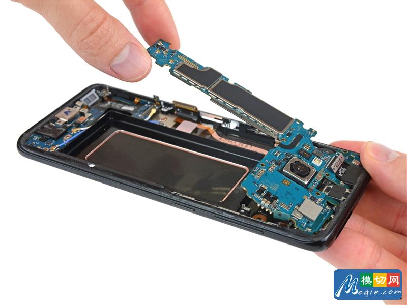 Galaxy S8全球首發拆解！屏幕碎了就悲劇