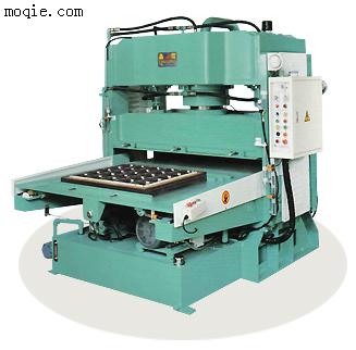 CSS-806 精密油壓雙邊自動送料截斷機