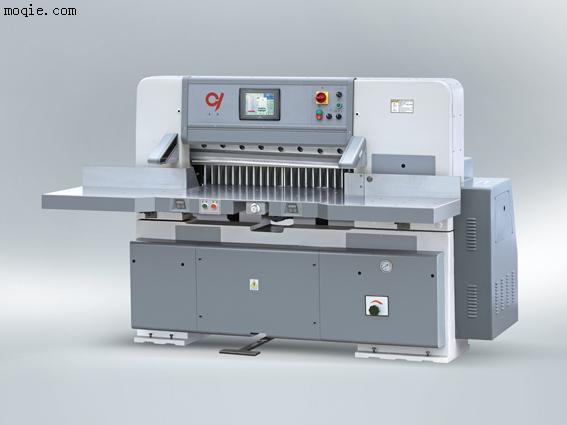 QZX920W程控/雙數顯 對開液壓切紙機
