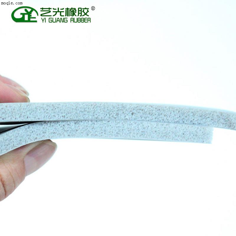 灰色可背膠硅膠泡棉 光面泡棉 高抗撕高回彈減震材料